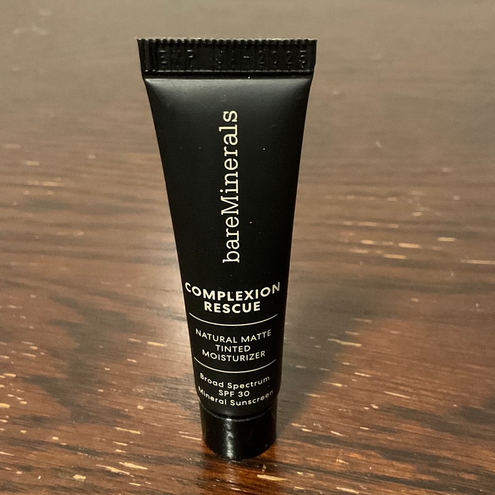 bareMinerals Complexion Rescue Natural Matte Tinted Moisturizer - Vanilla 02